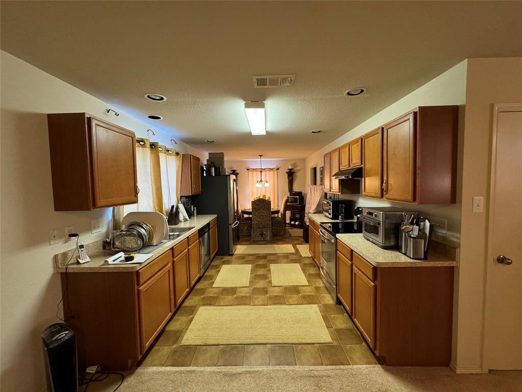 221 Blue Roan Drive