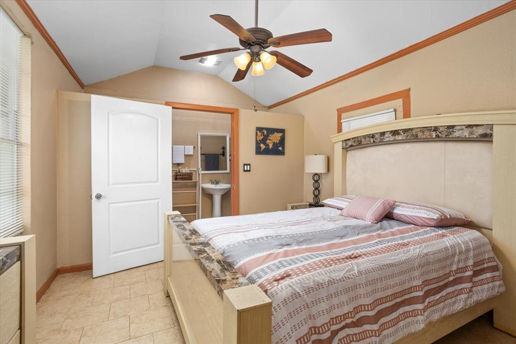 Western Lake Estates B - Residential