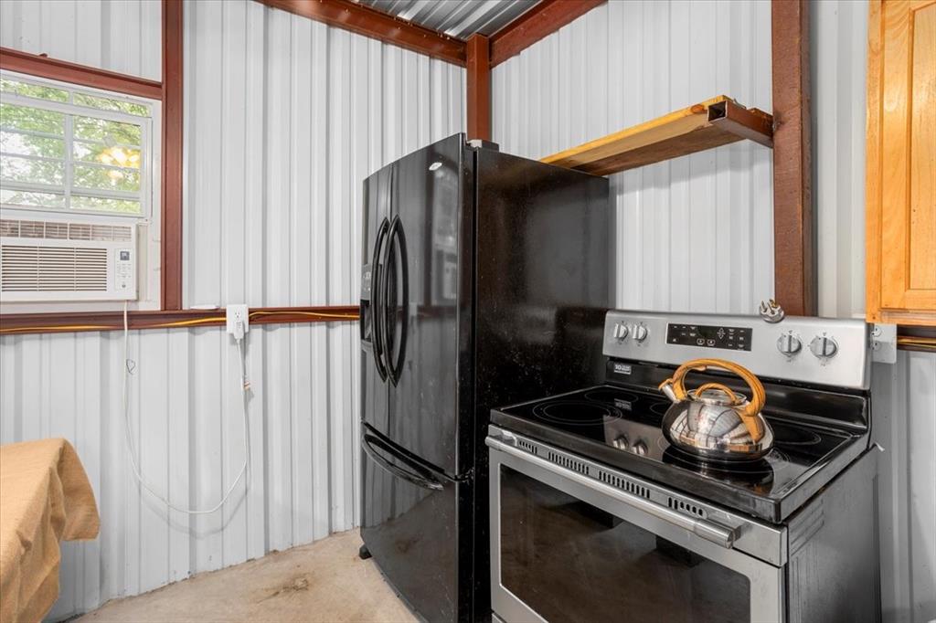 Western Lake Estates B - Residential