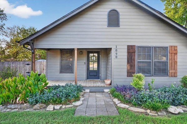 1090 COUNTS ST, STEPHENVILLE, TX 76401 - Image 930714630bb8514b9a3f0f37b1069dd3/685011368