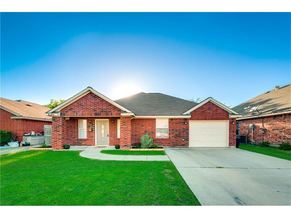 520 Lakeside Drive