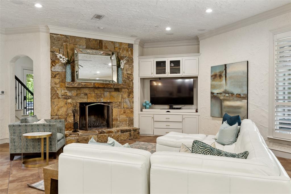 Clariden Ranch Ph III - Residential