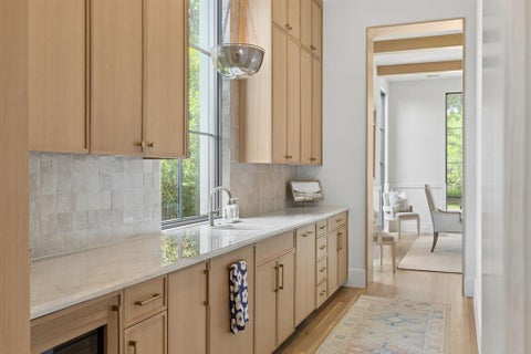 Tiny photo for 3701 Gillon Avenue, Highland Park, TX 75205 (MLS # 21291288)