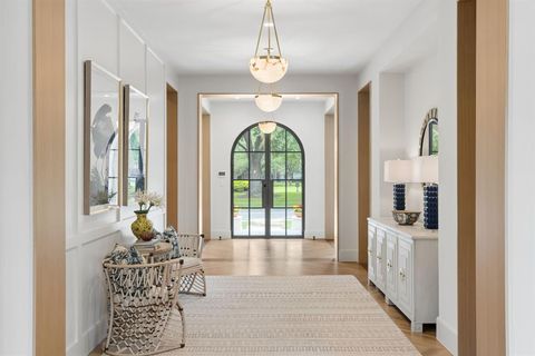 Tiny photo for 3701 Gillon Avenue, Highland Park, TX 75205 (MLS # 21291288)