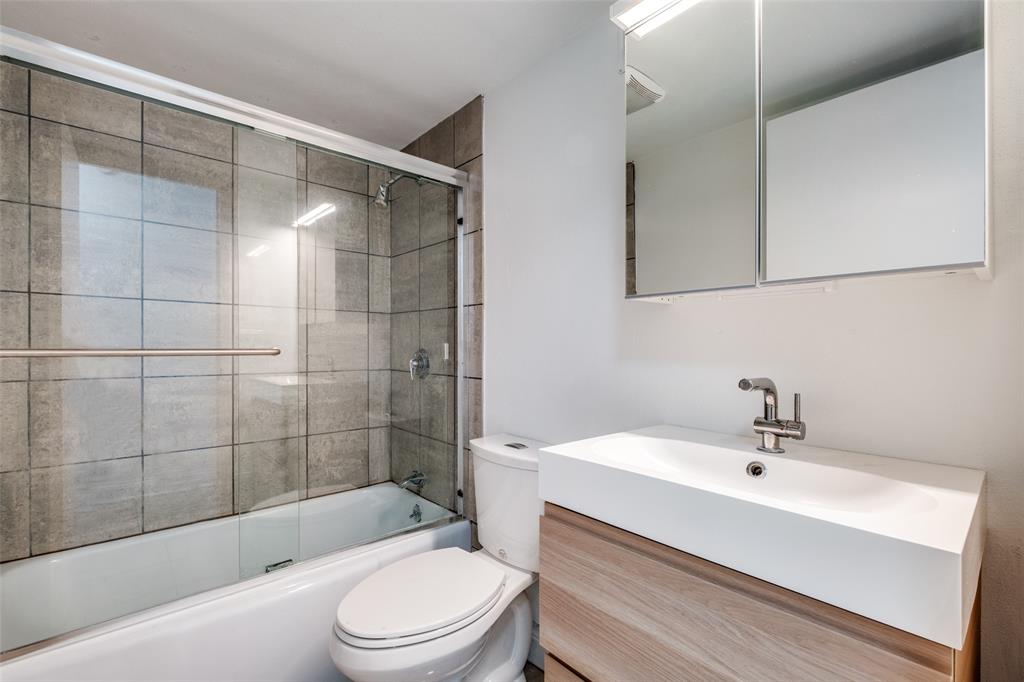 Twenty-One Turtle Creek Condo - Residential