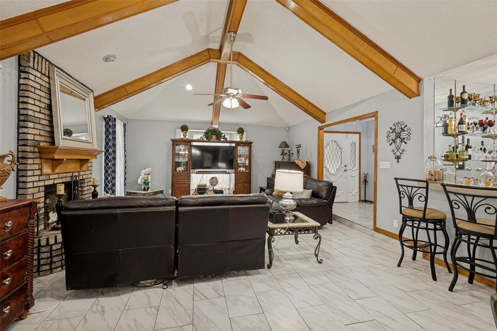 2904 Pitkin Drive