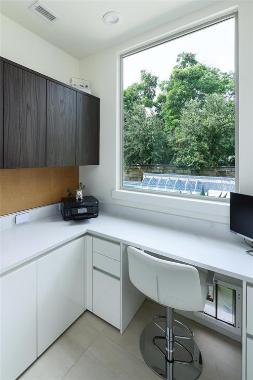 Lake Forest Ph G-R3 - Residential