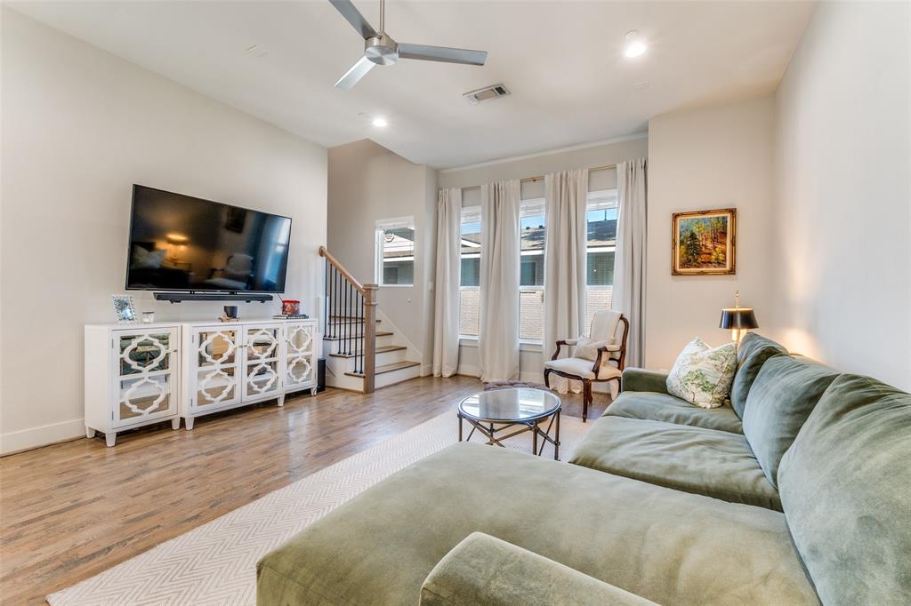 4914 Live Oak Street 4