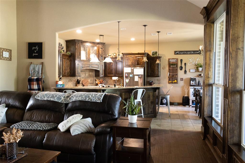 108 Oak Creek Drive
