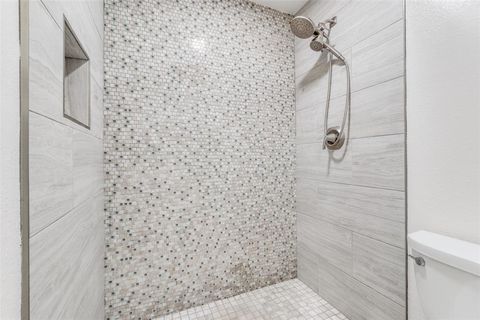 Tiny photo for 5981 Arapaho Road #1603, Dallas, TX 75248 (MLS # 21100475)