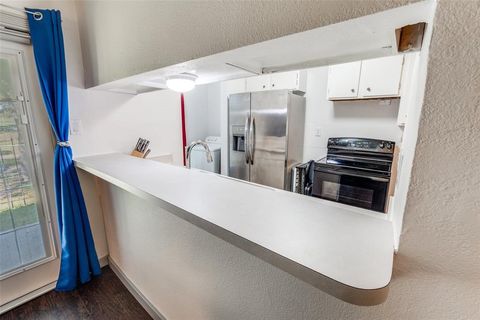 Tiny photo for 5981 Arapaho Road #1603, Dallas, TX 75248 (MLS # 21100475)