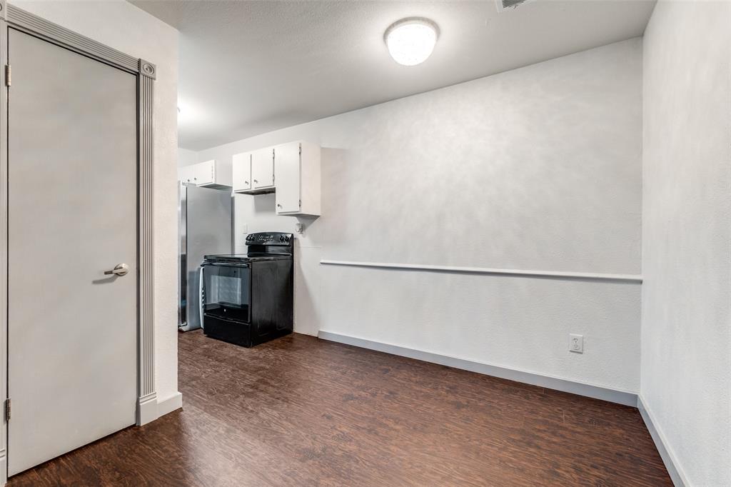 Woodhaven Condo - Residential