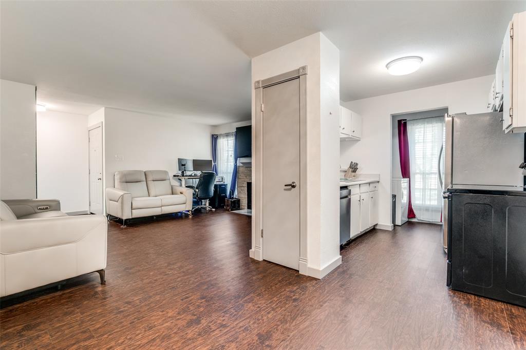 Woodhaven Condo - Residential