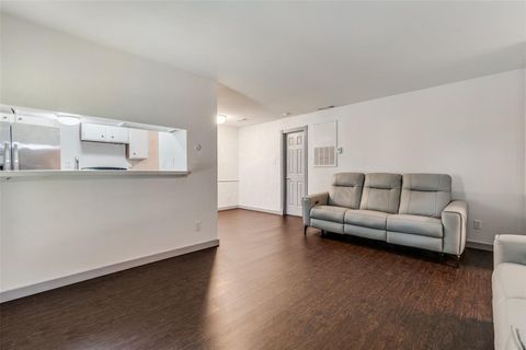 Tiny photo for 5981 Arapaho Road #1603, Dallas, TX 75248 (MLS # 21100475)