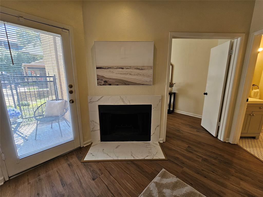 Casa Blanca Condo - Residential