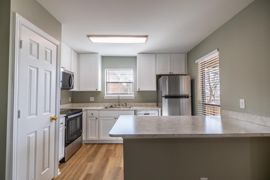 Cloisters Condo The - Residential