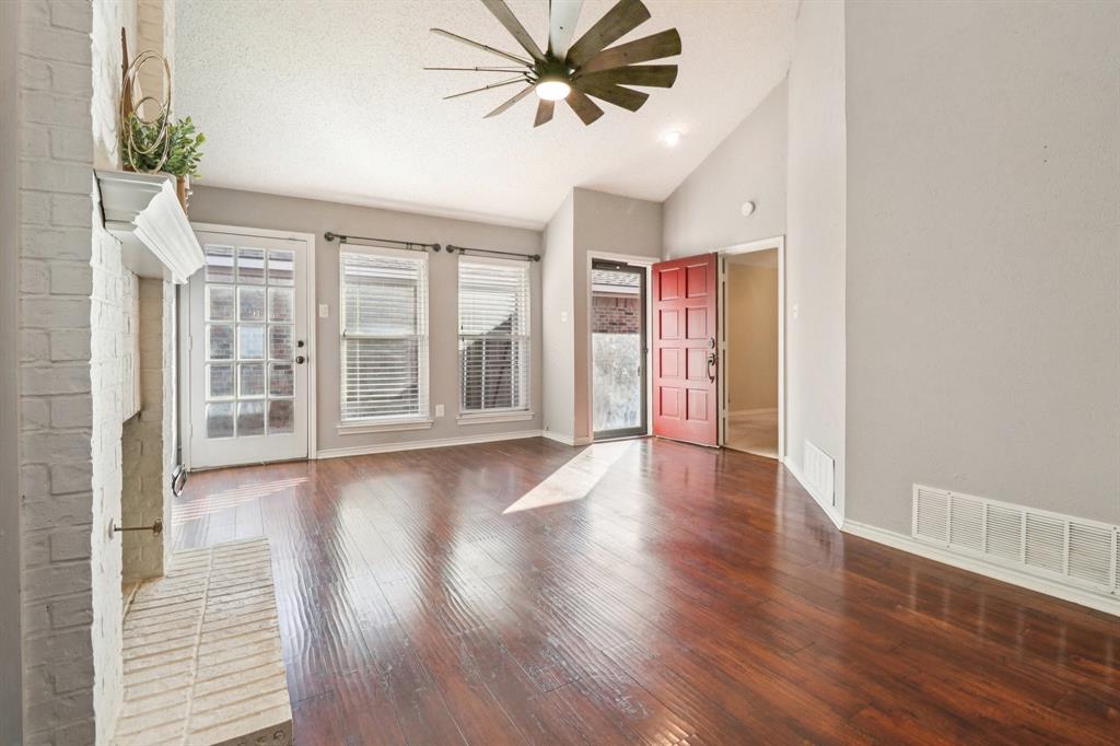 2157 Stradivarius Lane