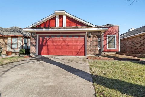 Photo of 2157 Stradivarius Lane, Carrollton, TX 75007 (MLS # 21195636)