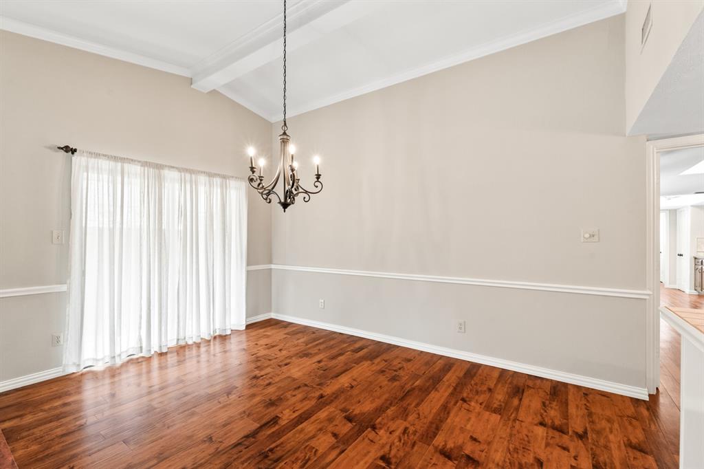 445 Woodway Drive