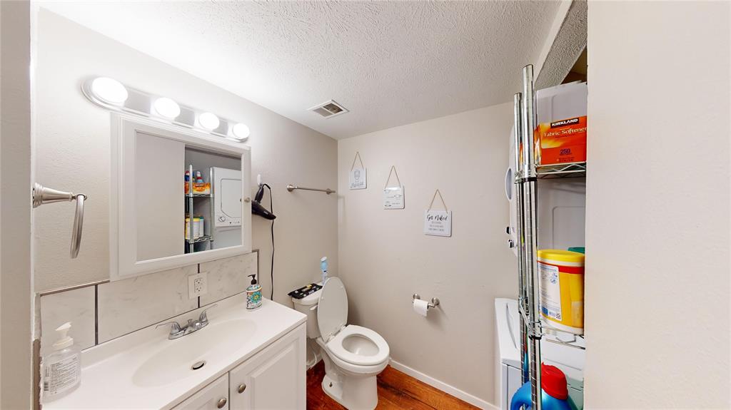 Wagner Place Un 7 - Residential