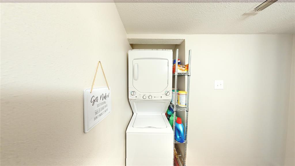 Wagner Place Un 7 - Residential