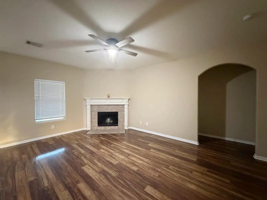 2803 Arabian Lane