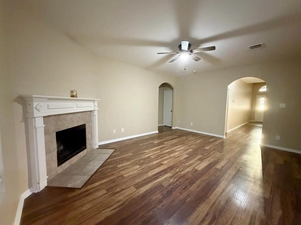 2803 Arabian Lane