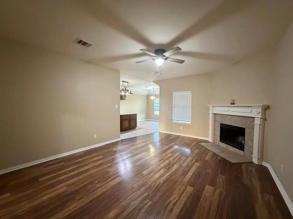 2803 Arabian Lane