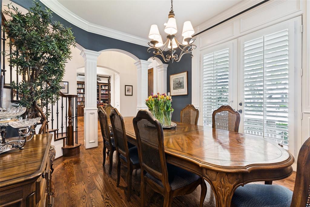 5718 Stanford Avenue