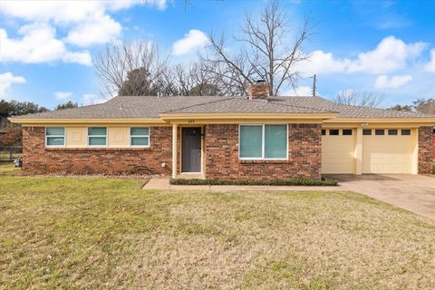 225 Belmont Street Hurst TX 76053