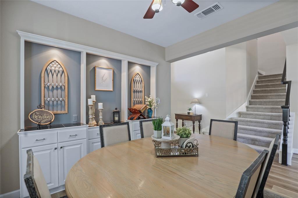 2409 Coventry Lane