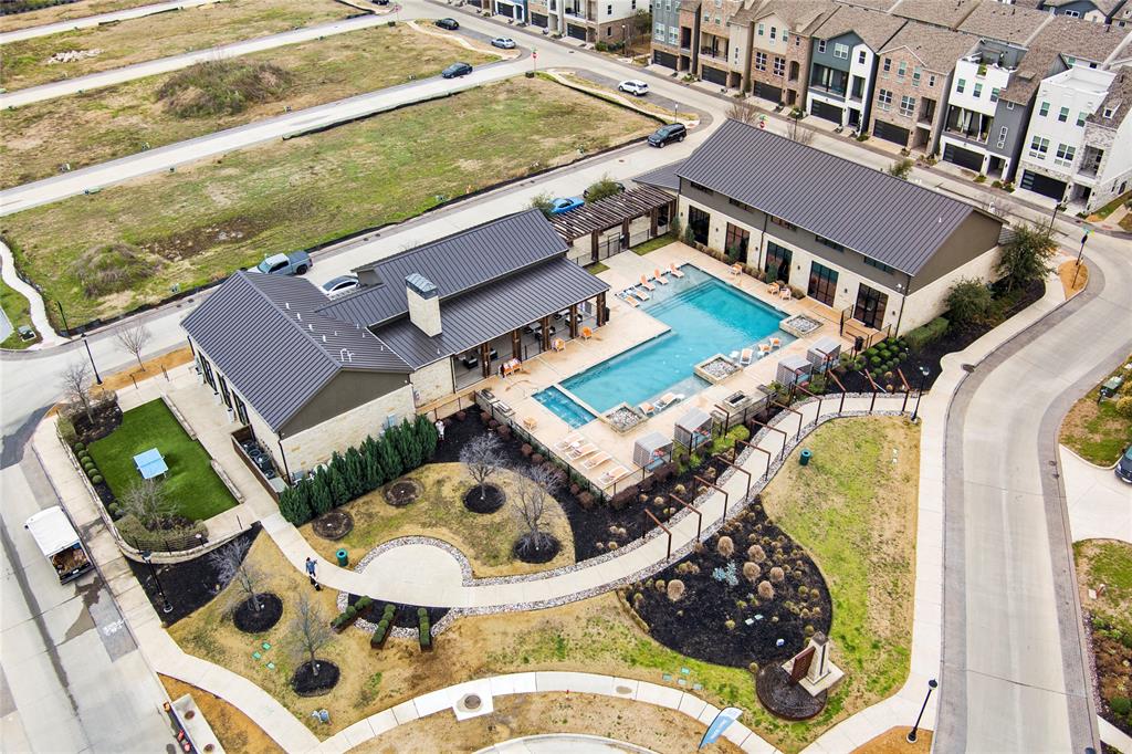 Soho Square Ph 1 - Residential