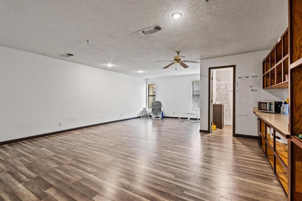 City Of Paris - Commercial Sale