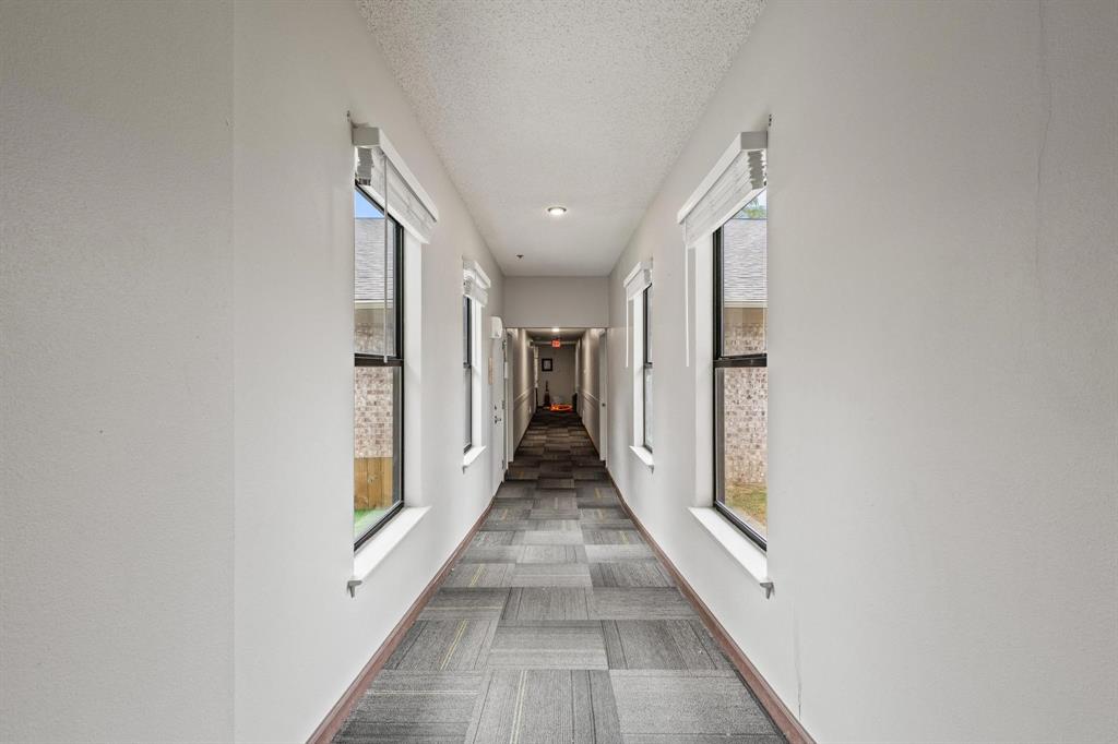 City Of Paris - Commercial Sale