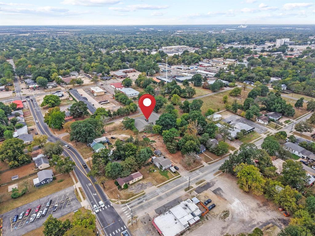 City Of Paris - Commercial Sale