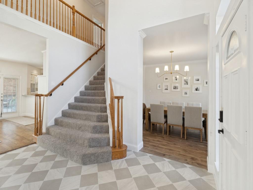 2514 Fallview Lane