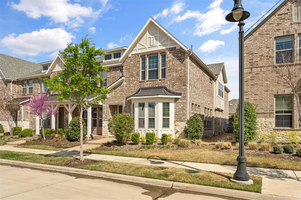 4721 Smokey Quartz Lane