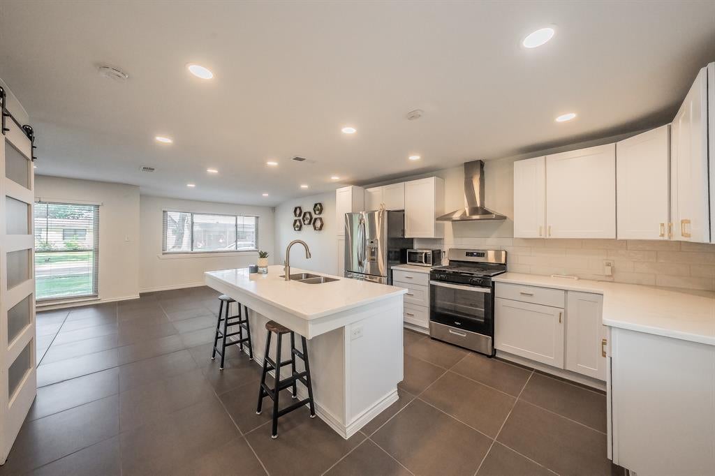 10866 Cassandra Way