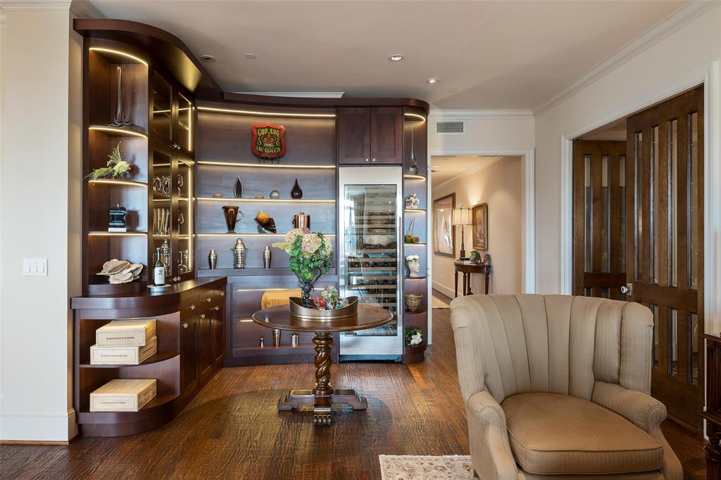 Vendome on Turtle Creek Condo - Residential