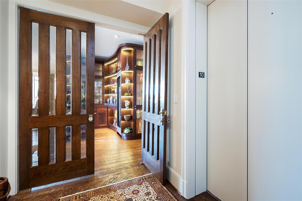 Vendome on Turtle Creek Condo - Residential