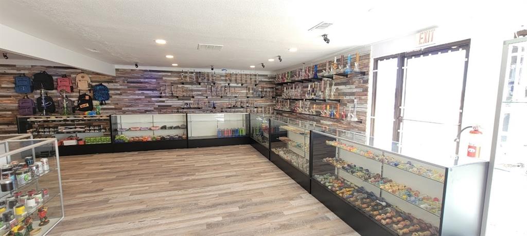 Millie Muse - Commercial Sale