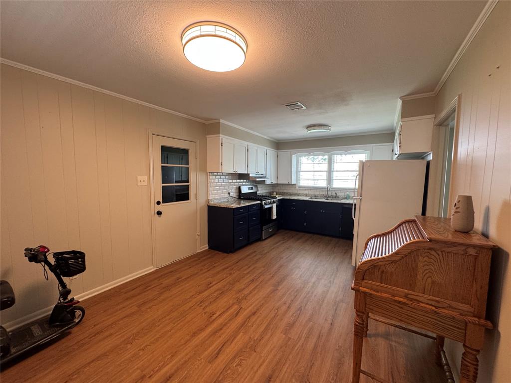 2410 Belle Grove Drive