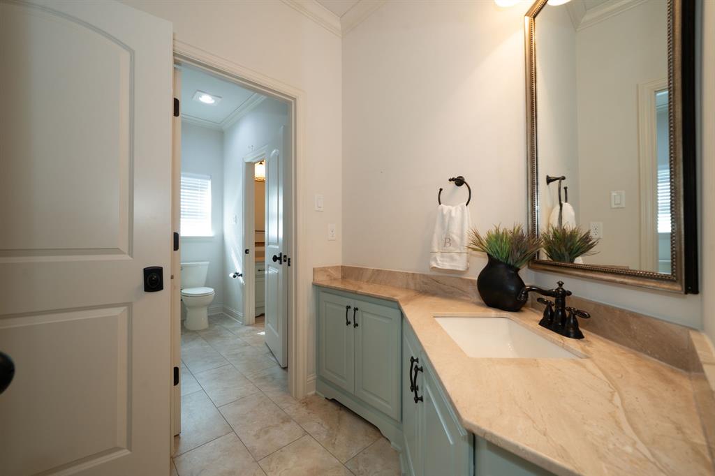 Stoneleigh Ph Four - Residential