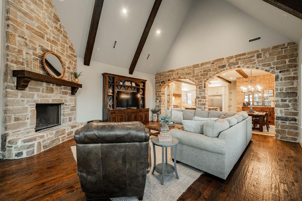 Stoneleigh Ph Four - Residential