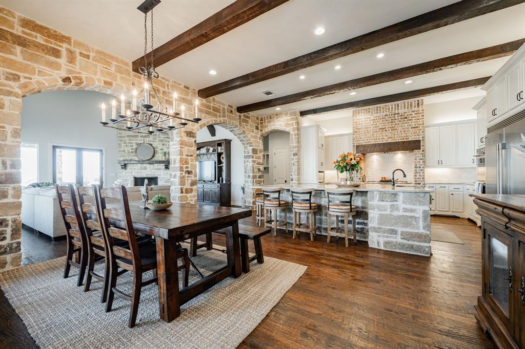 Stoneleigh Ph Four - Residential