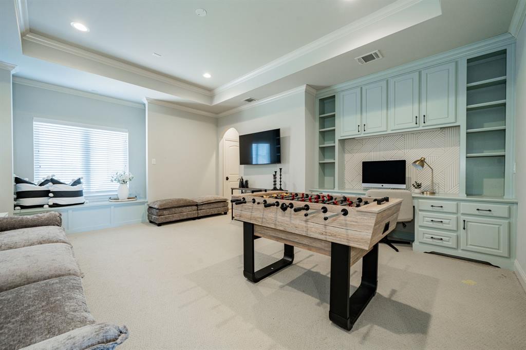 Stoneleigh Ph Four - Residential