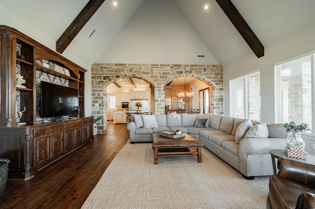 Stoneleigh Ph Four - Residential