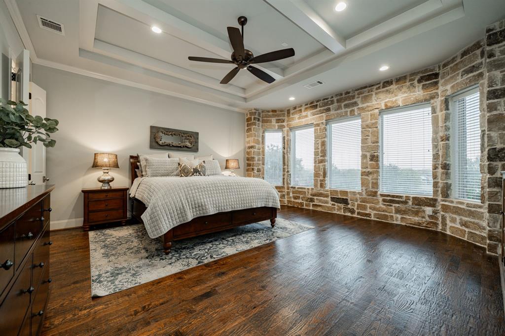 Stoneleigh Ph Four - Residential