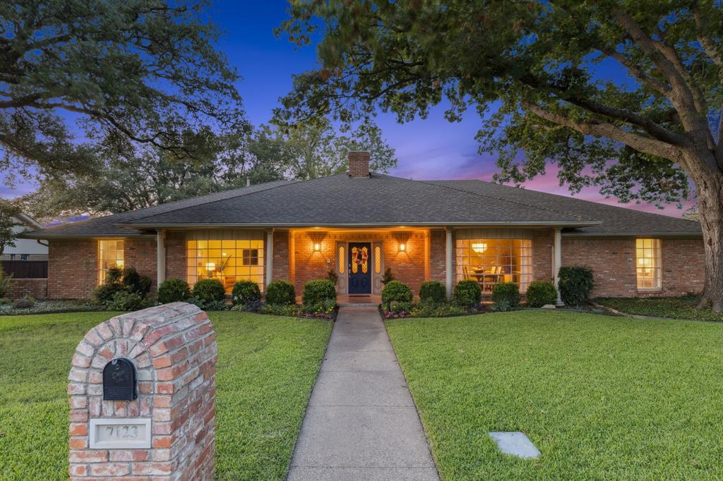 7123 Hillwood Lane