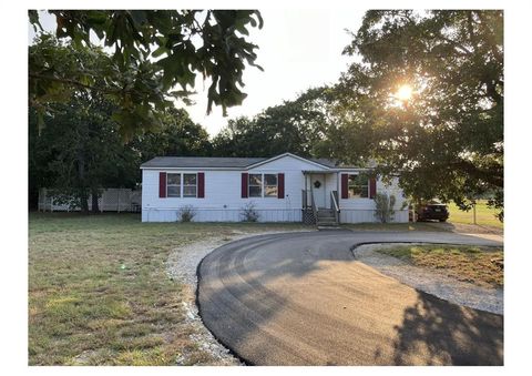 A home in Axtell